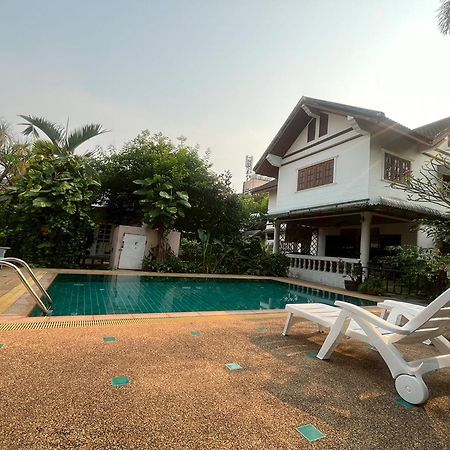 The Royal Shilton Resort Chiang Mai Exterior foto